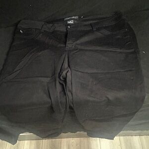 Women's Black Jeans-Fade to blue ladies jeans-size 20W-#429